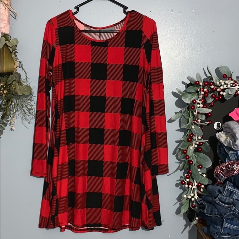 cute winter dress!!